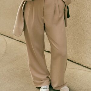 Abercrombie & Fitch Tan Trousers